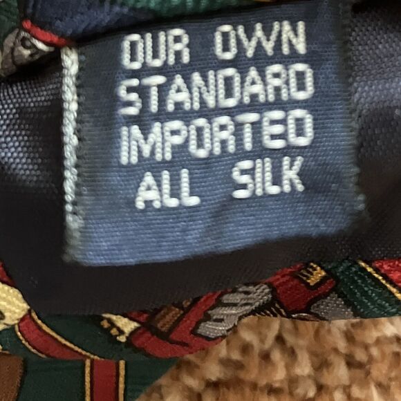 Bill Walker Clothier Men’s Silk Necktie Christmas Nutcrackers Made In USA - Picture 4 of 6